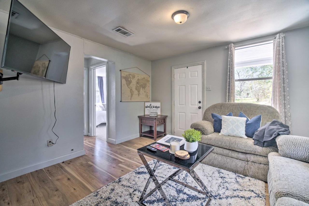 Cozy Livingston House With Fenced Yard And Patio!ヴィラ エクステリア 写真